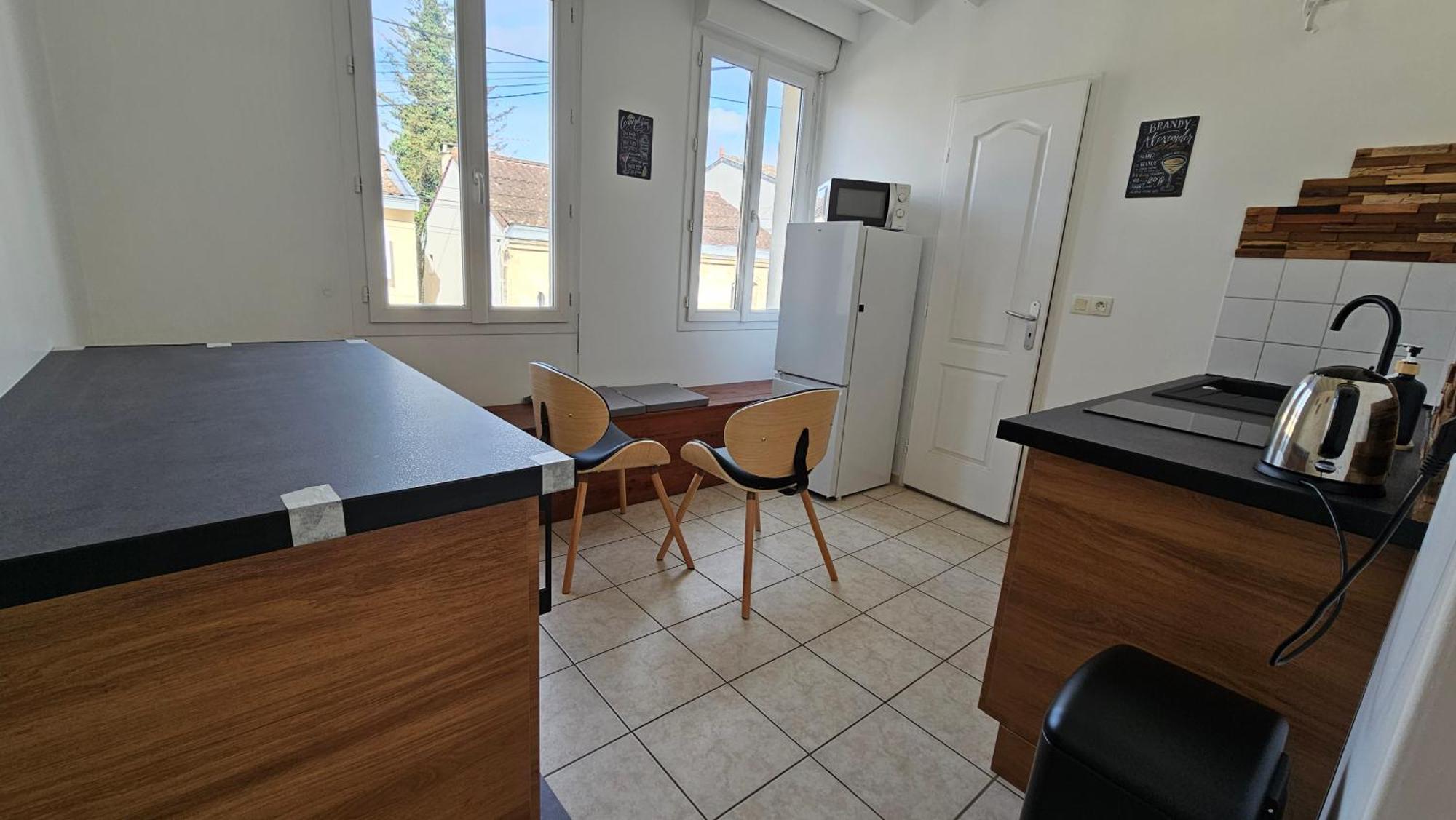 Bed To Rent - Maison Calme Avec Jacuzzi Sous Supplement Bordeaux Bagian luar foto